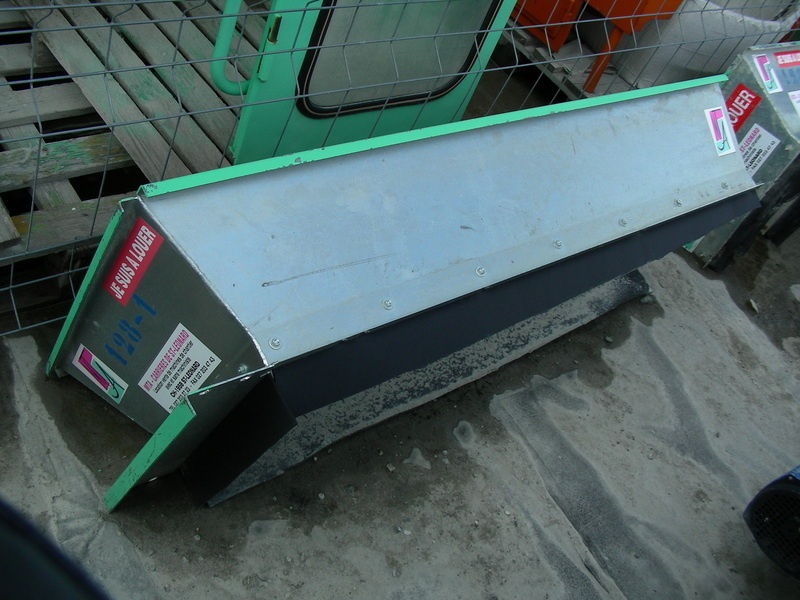 /photos/tapis_roulant_goulottes_e3.jpg