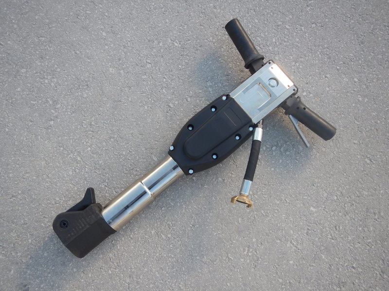 /media/marteaux_air_e1.jpg